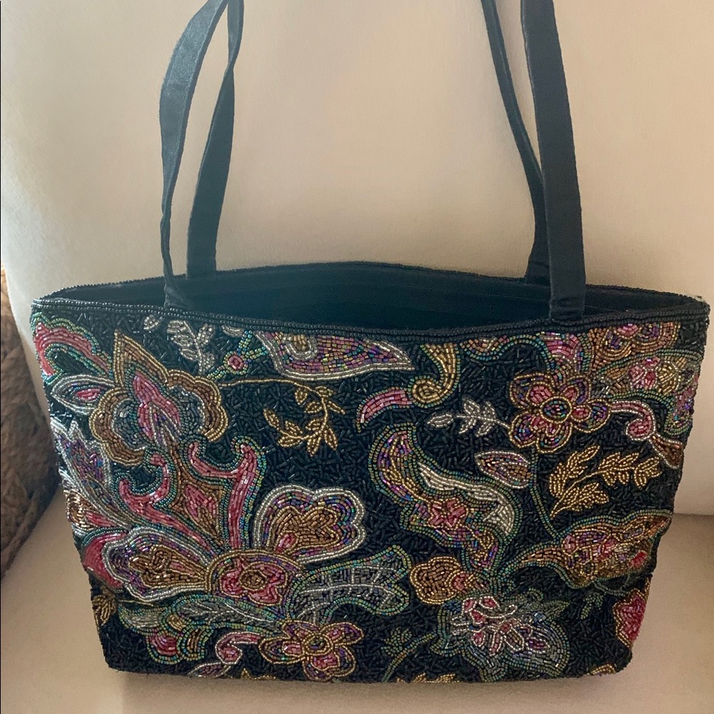 NWOT Beaded handbag